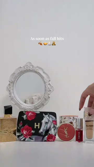 my fall essentials 🍂🎃☕️🍁  @Carolina Herrera @SAINT LAURENT @Hourglass Cosmeti