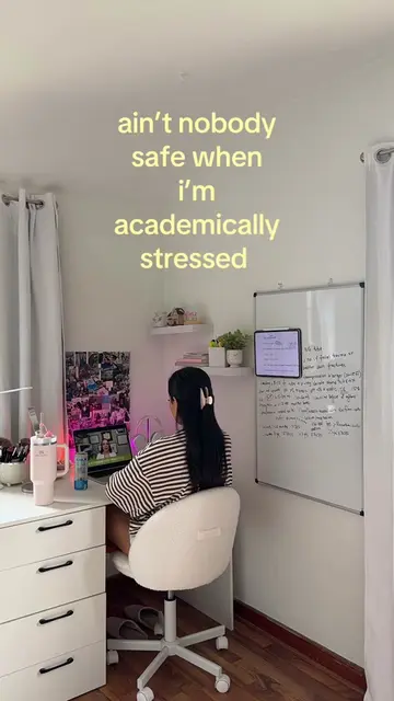 can we have winter break already😔 #fyp #studytok #studywithme #bsnstudent #stud