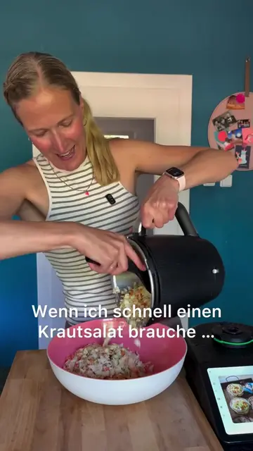 Get @reshare_app • @missflottifix 2 Min. Krautsalat aus dem Thermomix 🥗🥕🍏 Kna