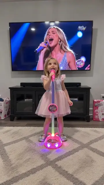 Kids music shows in my house 😂#kpop #toysfortoddlers #kidstoys #kidstoys #tikto