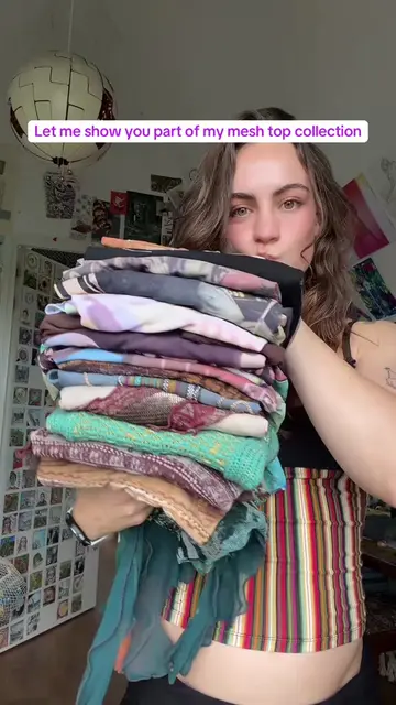 This is not even all of it 👀 #copcopine #savethequeen #vintage #vinted #mesh 