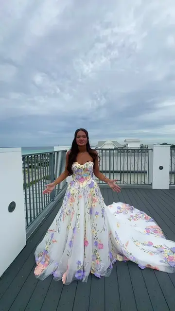 TONIGHT WE STEAL HIS LAST NAME! I love my minions, link for my dress + $100 off 