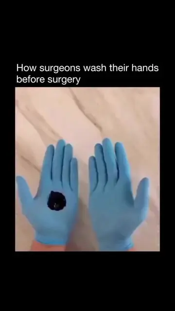 This is what actually keeps you safe before surgery🧼 Before entering the operat