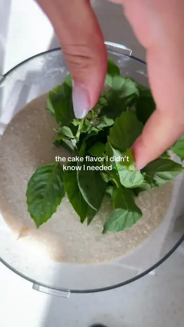 Had to make a dedicated post for this basil sugar because it is truly my new fav