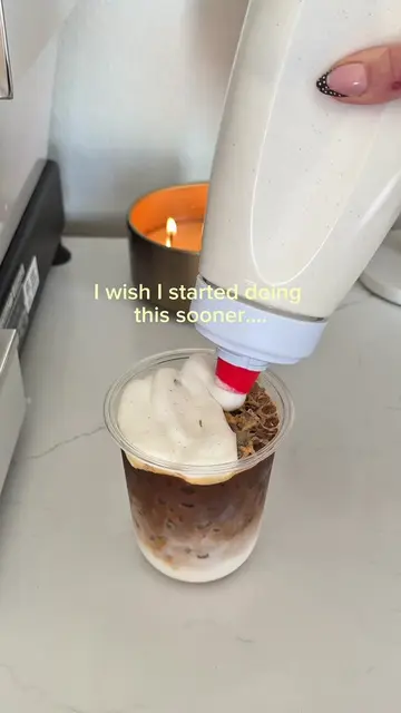 Batching my vanilla cold foam for the week☁️✨☕️ vanilla cold foam recipe: • 2 cu