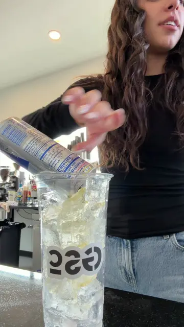 Make some drinks with me!  #fypシ #baristatok #redbullcombo  @Red Bull @Torani 