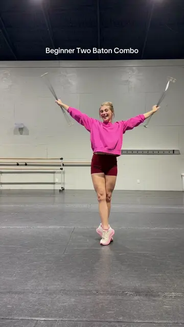 Beginner two baton combo that I taught at clinic today 💕 ##batontwirling##major