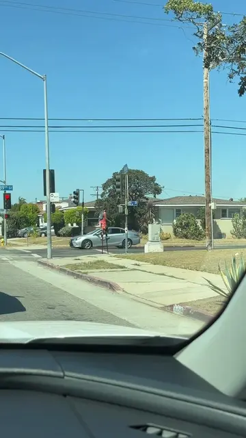 Saturday mooood. Looove 👏🏻  . . . #inglewood #cali #fy #saturdayvibes #fyp