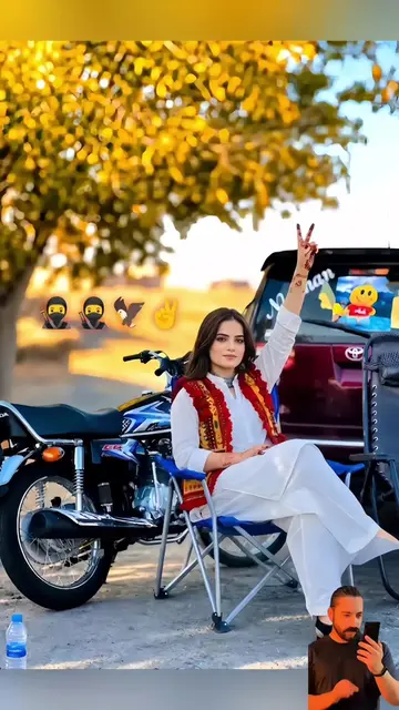 ethnic vest on motorcycle 1. سنگل مرد موٹرسائیکل پورٹریٹ ایڈیٹنگ | Single man mo
