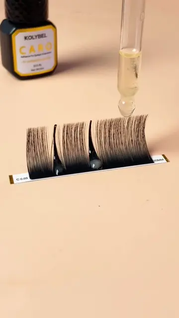 The ultimate lash durability test! 🧪🔥 💧 Oil test 🧴 Foundation test 🫧 Cleans