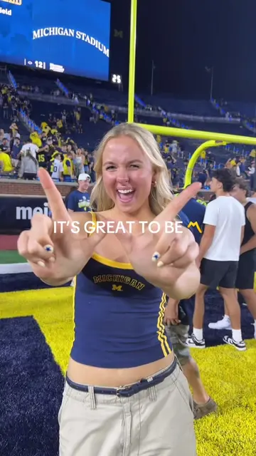 GOOOO BLUEEEEE 〽️💙💛 @University of Michigan #umich #michiganfootball #CollegeF