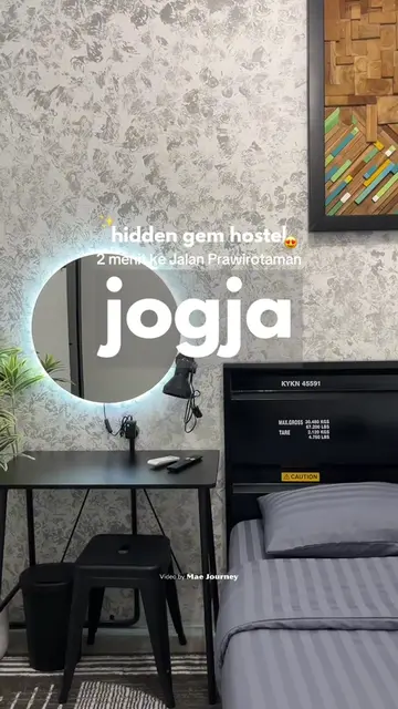 Nemu hidden gem hostel di Jogja 😍 Hostel ini bukan tipe yang bunk bed tapi yang