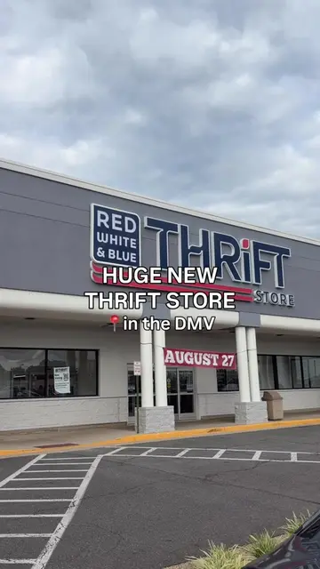 📍 @Red White & Blue Thrift in Manassas, Va! Loved this thrift store!  They are 