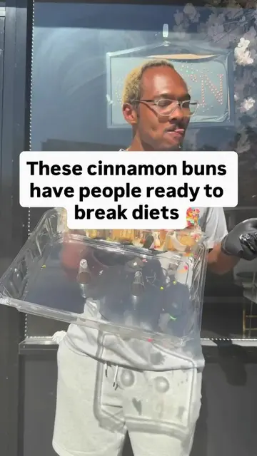 Haven’t tried Philadelphia’s most viral cinnamon rolls yet? 🤤🔥  Come visit Mia