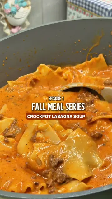 FALL MEAL SERIES 🍂 | EP. 1 Crockpot Lasagna Soup Kicking off my Fall Meal Serie