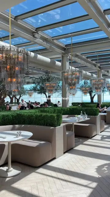 the dreamiest place with even dreamier food 🤤 #oc #oceats #rhrestaurant #rhocea