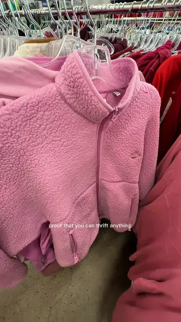 No better feeling than thrifting THE aritzia polartec fleece for $5.50💀🛍️ #thr