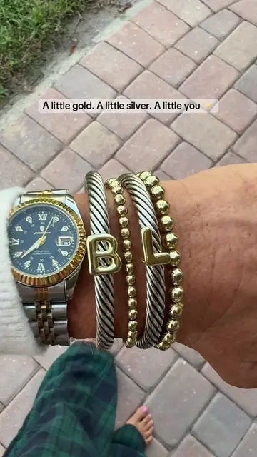 The perfect two tone initial bracelet to add to everyday stack ✨ also perfect fo