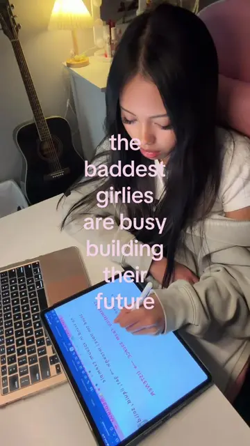 @Nicole Marithé for the caption 🫶🏼 #studytok #study #productive #unistudent 