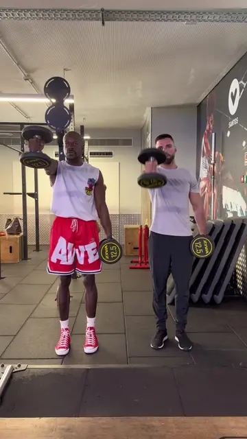 Save, try, and share this intense back, triceps, and shoulder workout circuit! �