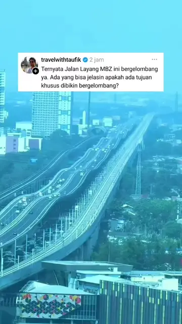 dilihat dari ketinggian jadi aneh sih bentukannya #jalanlayangmbz #jakarta #tolj