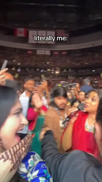 what an insanely lucky seat lol #shreyaghoshal #desitiktok #fyp #browntiktok #in