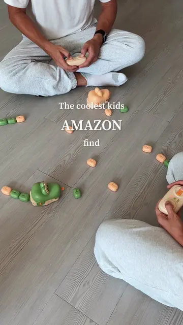 New favorite game in our house 🐍🤎 Such a fun way to keep little ones entertain