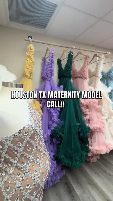 Comment below or message me if you’re interested! ❤️ Model Fee: $175 - One hour 