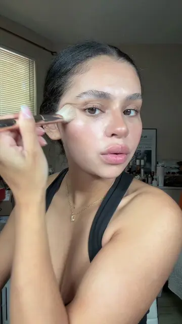 This may be my perfect shade 😭@Rare Beauty @Westman-Atelier 