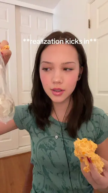 i didn’t know i was supposed to use the squishy wrapper 🤦‍♀️ #asmr #waxcracking