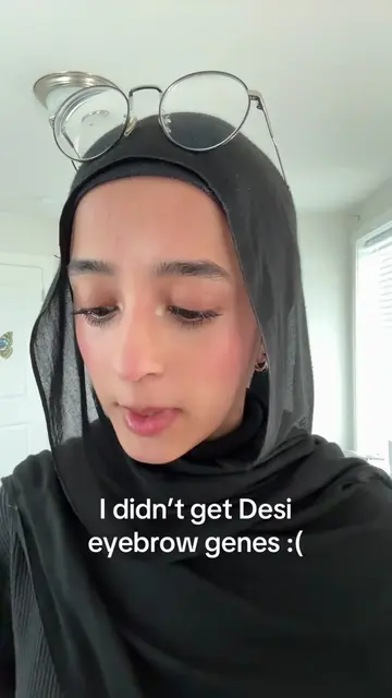 The hair genes SKIPPED MY EYEBROWS :( #hijabi #desi #pakistani #relatable #eyebr