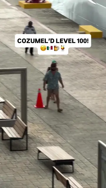 🚨COZUMEL’D LEVEL 100🚨😂🇲🇽🍹 My man is still technically moving forward… but 