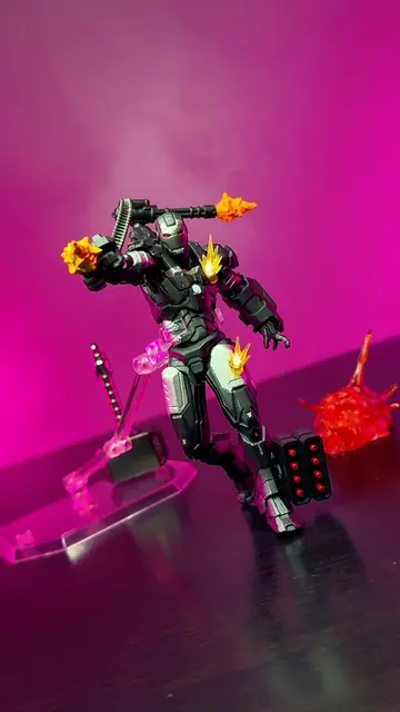Part 1 of unboxing revolmini. Heres my mini review (pun intended) okay so being 