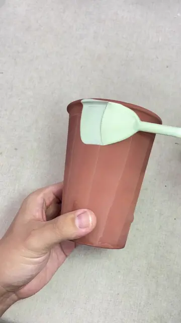 😜You will get a surprise at the end of the video.🥳#potterytiktok #painting #DI