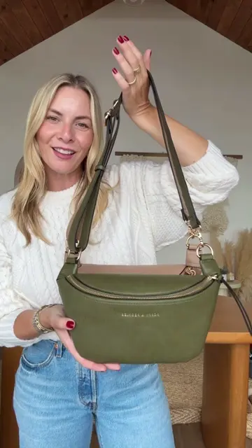The viral crossbody is back in new fall colours 🍂 #fallstyle #everydaybag #fall