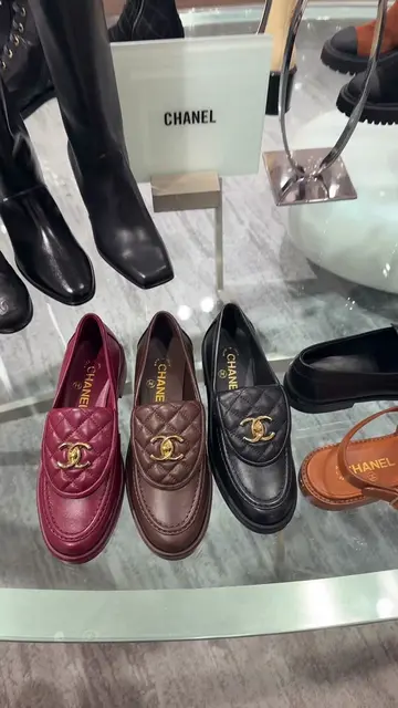 Chanel shoe shopping Houston Galleria mall #chanel #chanelshoes #chanelbag #shoe