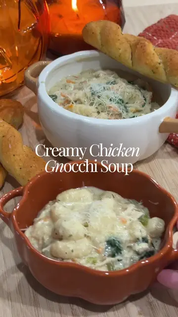 CREAMY CHICKEN GNOCCHI SOUP 🥣 Ingredients: • 2 tbsp butter • ½ medium onion, ch