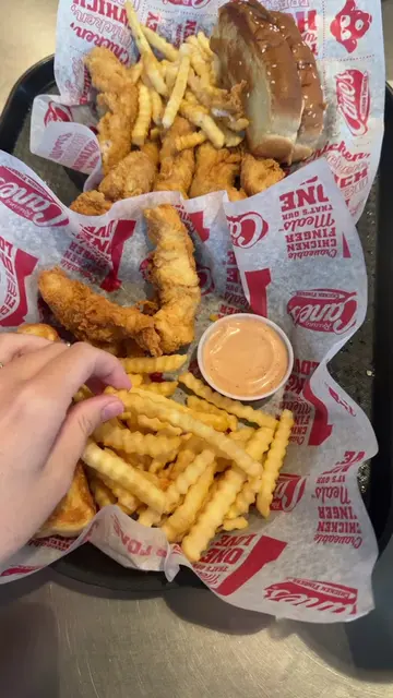 #raisingcanes #canes 
