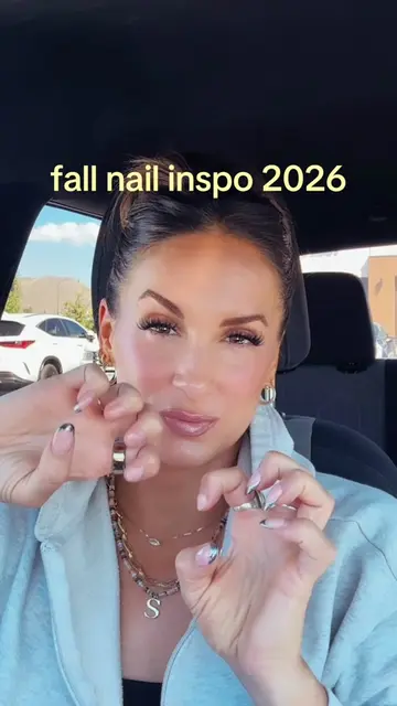 Save this for your next nail day! This color combo is everything 😍🤎💙 #nailday