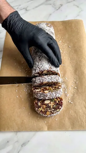 HOMEMADE DATE SYRUP, DATE & NUT ROLL and DATE SEED COFFEE 🌴 ONE FRUIT, 3 INCRED