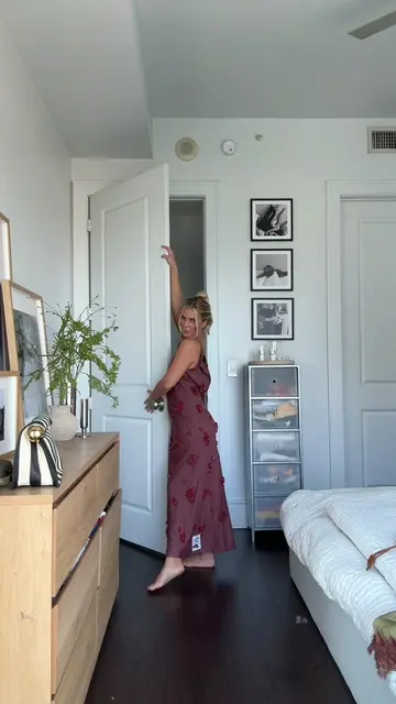 Part 3 - what the f do I wear to this wedding. Things are looking up tho. What a