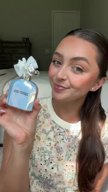 #gifted This new Just Perfect perfume by @marcjacobs is such a fun scent and is 