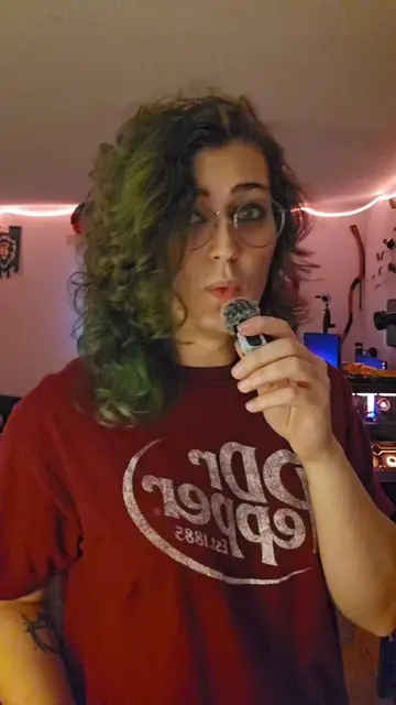 its broken but good thing I learned this trick #puppy #trans #lgbt #queer #tombo