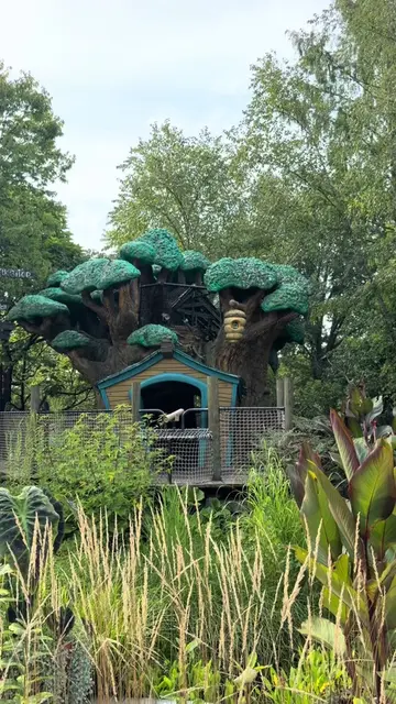 Let’s go explore Highfield Discovery Garden! 🌳🌻🍄🌸☀️ This Cincy Great Parks h