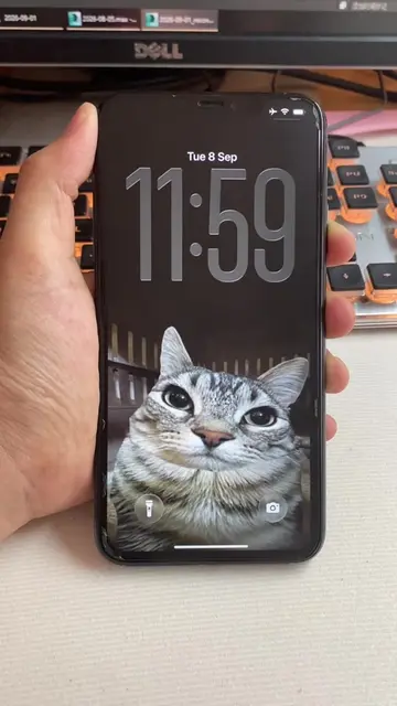 You can download this identical wallpaper and set it as your phone wallpaper. Co