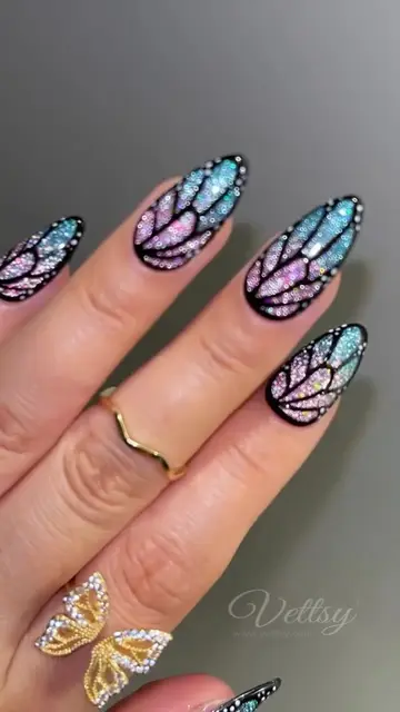 🦋Bling Bling Butterfly Nails brings you the cozy breeze 🦋 Who’s obsessed? ✨   