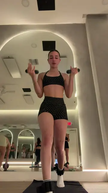 @Pilabarre Grip Socks #pilates #matpilates #hotpilates #pilatesfit #activewear 