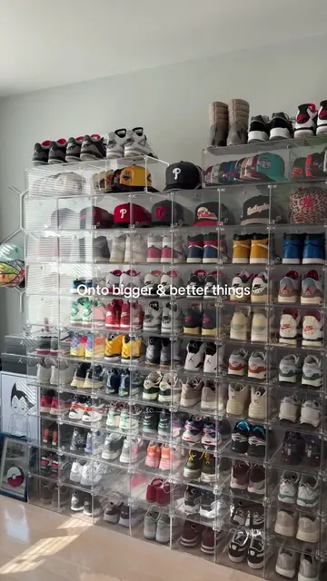 Saying goodbye to the old meeeee #sneakerhead #hypebeast #sneakercollection #nik