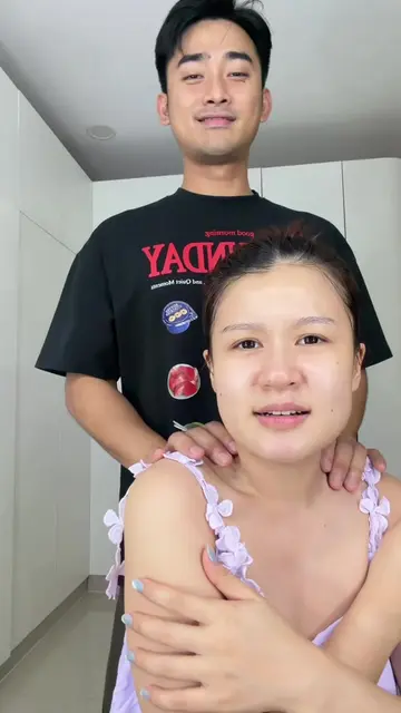 សរុបមកលក់ដាច់អត់? ☺️ @Linin Beauty  #lininskinglowbodycream #lininbeauty #seanni