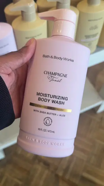 So sleek & so pretty! How we feelin about them ?! 👀 #bathandbodyworks #moisturi